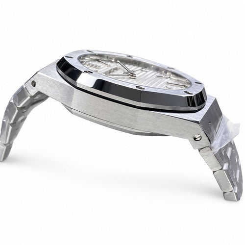 Audemars Piguet Royal Oak Selfwinding 41mm – Steel White Dial