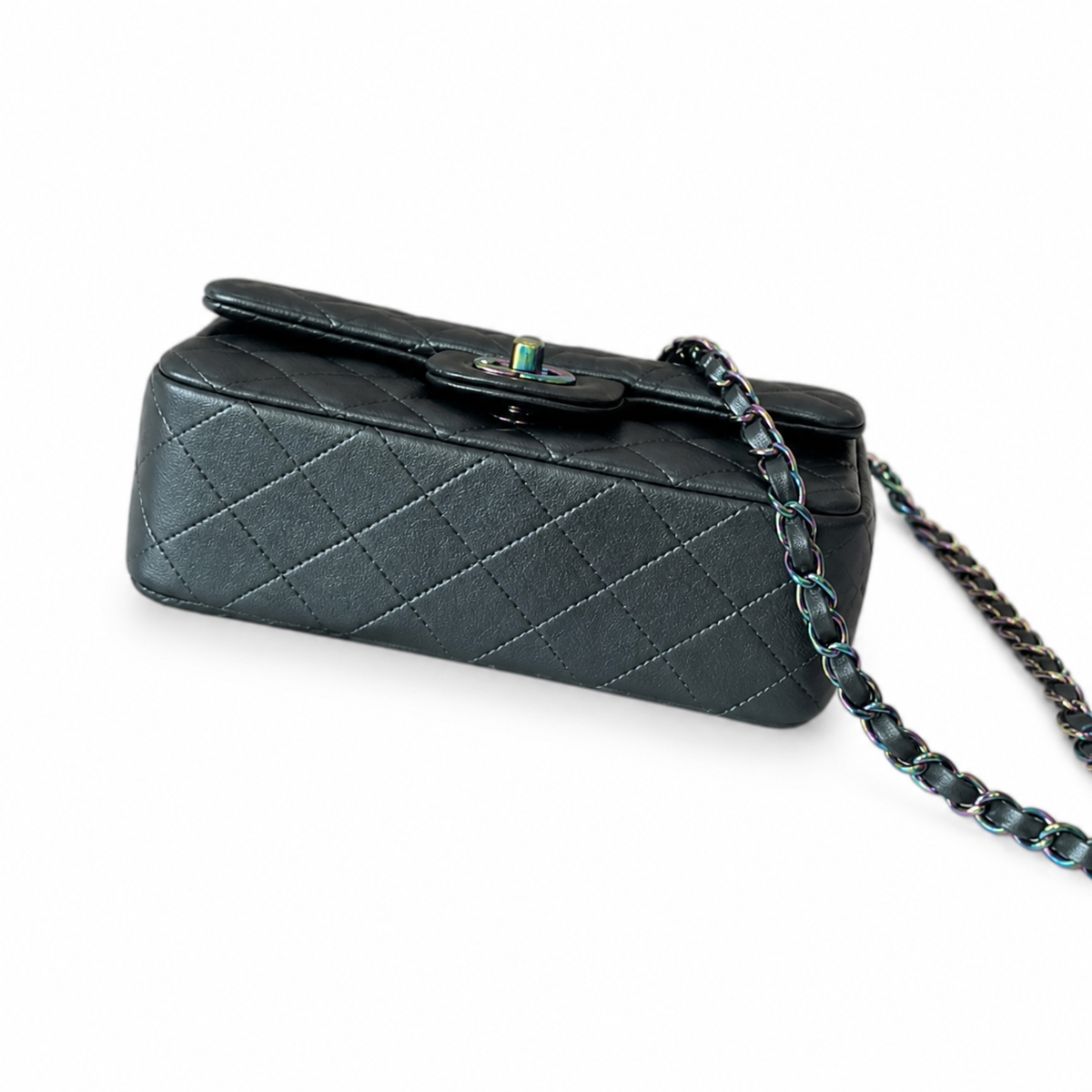Chanel Classic Quilted Flap Bag | CC Hardware & Chain — 20cm